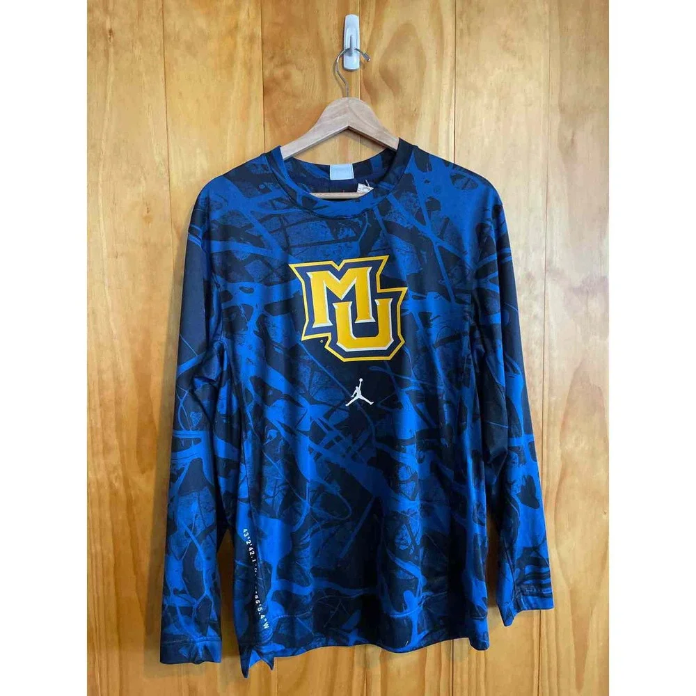 Size S Jordan Men's Long Sleeve Shirt